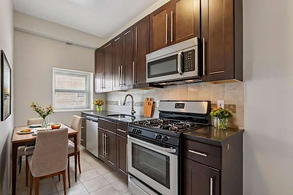 17-19 N. Union Avenue property